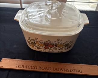 C45 - $25. Corning Ware Spice of Life with lid. 3 Quart. 4" deep.