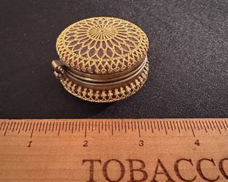 C156 - $60. Victorian Fench Rouge Pot Ormolu (pill box / vanity jar). Amethyst Glass with gold filigree surround.