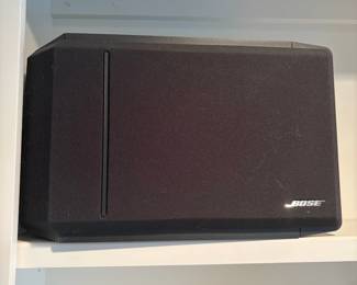 C131 - $100. Bose 301 Series IV Right & Left Speaker