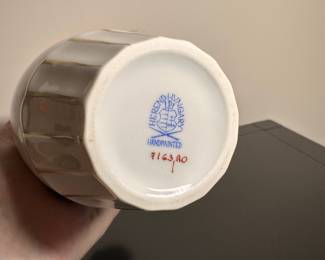 C30 - $125. Herend Hungary Rothschild Bird Pattern Porcelain Vase. Hand painted birds & butterflies. Measures 7.5" tall.