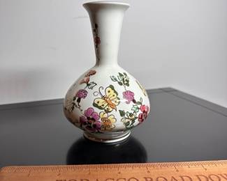 C37 - $20. Zsolnay-Hungary. Hand Painted vase. 6" tall.