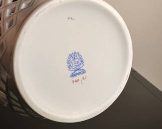 C28 - $25. Herend Porcelain Openwork Floral Basket with Handles. HAS BEEN REPAIRED.