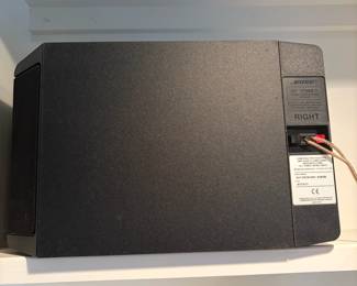 C131 - $100. Bose 301 Series IV Right & Left Speaker