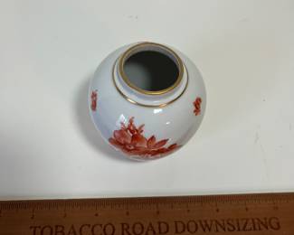 C160 - $30. Small Herend Cache Pot.