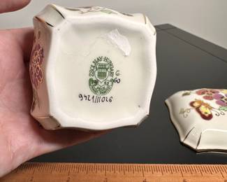 C36 - $15. Lidded Trinket Box by Zsolnay-Hungary. Hand Painted. 3" wide x 2" tall.