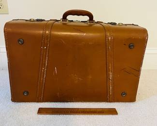 C162 - $75. Set of "Quality Personality Luggage". Both are in good vintage condition.