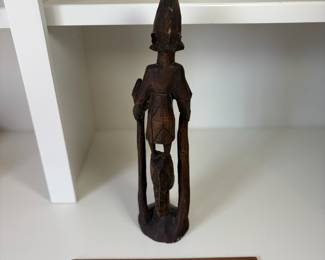 C86 - $45. African Senufo Hand Carved Wood Mother and Child Maternity Statue. Measures 17" Tall