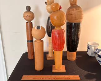 C144 - $125. Vintage Kokeshi Dolls. Lot of 5 large.