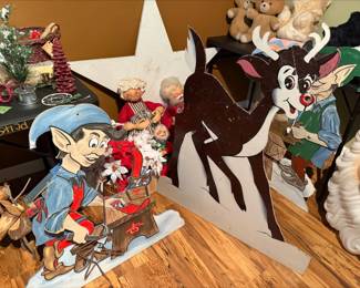 Outdoor wooden Christmas decor