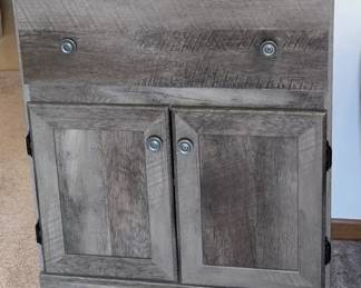 Pressed Wood Storage Stand