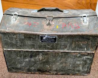Vintage US Air Force Cantilever Toolbox
