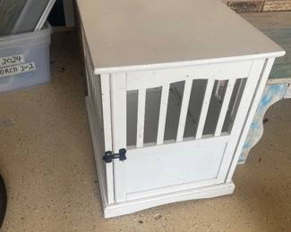 Dog crate