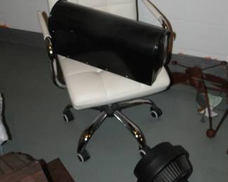 White office Chair
