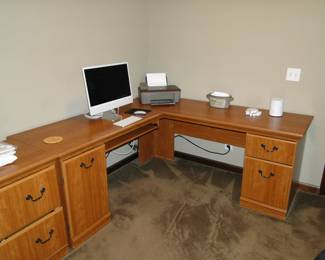Corner Desk