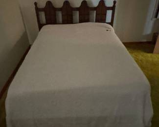 Bed & Frame