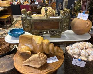 Great wooden shells