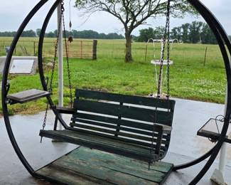 Free Standing Circle Frame Porch Swing
