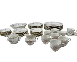 Service for 8 Fine Bohemian China Made in Czechoslovakia Maria Elegant Dining Set