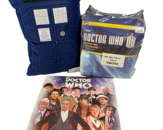 Doctor Who TARDIS Pillow, Throw Blanket 2017 Calendar Lot