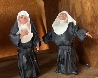 Nun figure, modern