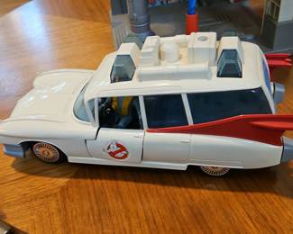 Kenner The Real Ghostbusters Ecto and Firehouse Playset third image