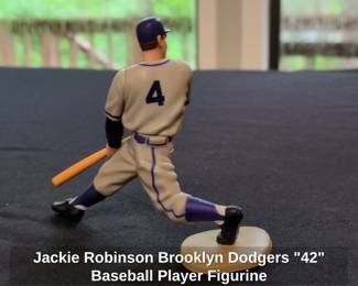 Jackie Robinson Brooklyn Dodgers Baseball Player Figurine second image