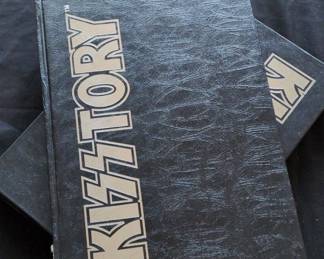 KISS KISSTORY Limited Edition Book