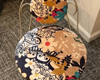 Vintage Upholstered Vanity Stool with Floral Fabric
