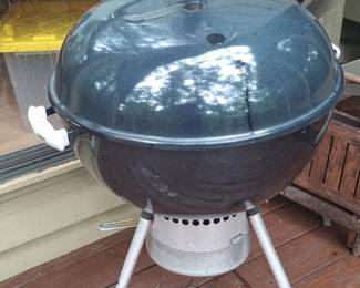 Weber Original Kettle Premium Charcoal Grill second image