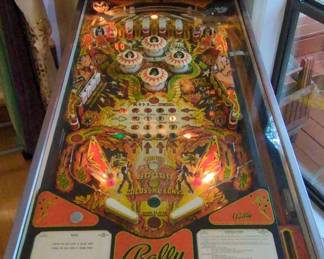 Bally KISS Colossal Pinball Machine second image