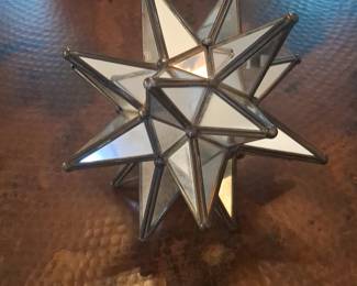 Moravian Star Pendant Light