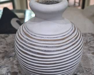 White Grooved Ceramic Vase second image