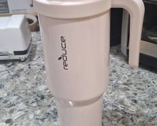 Reduce Cold oz Tumbler with Handle