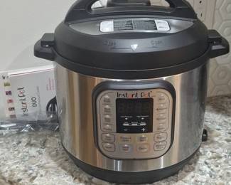 Instant Pot Duo in Electric Pressure Cooker