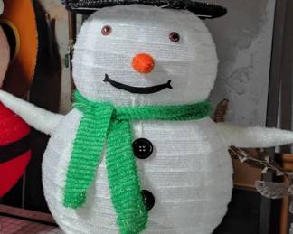 Lighted Collapsible Snowman Christmas Decoration