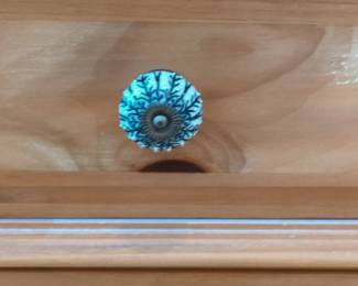 Broyhill Fontana Pine Dresser with Ceramic Knobs second image