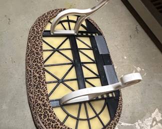 KH Pet Products Elevated Pet Cot with Leopard Print Bolster third image