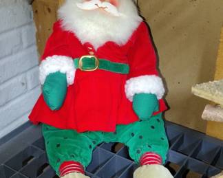 Vintage Annalee Mobilitee Santa Claus Plush Figure