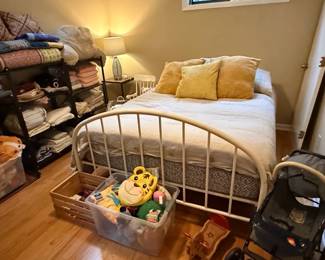 Vintage Metal Twin Bed Frame