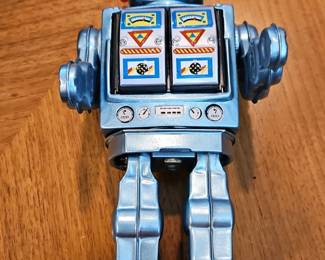 ME Tin Robot Toy