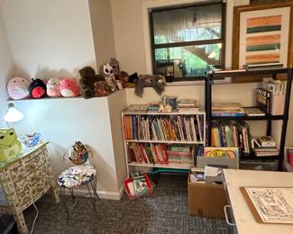Artist Studio Contents fifth image