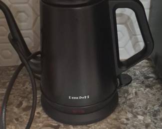Dmofwhi Gooseneck Electric Kettle