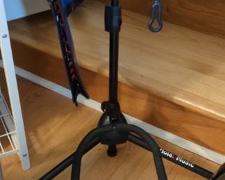 Hola Music Guitar Stand
