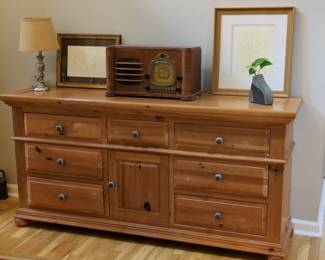 Broyhill Fontana Knotty Pine Dresser