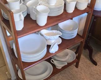 Classique White Harmony dishes