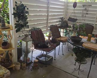 Outdoor plants, furniture & misc