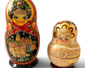 Russian Hand Painted Wooden Nesting Dolls