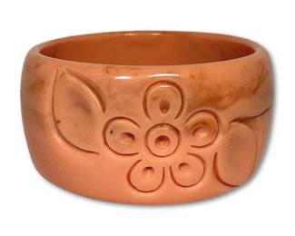 Vintage Peach Bakelite Bracelet with Carved Floral Detailing