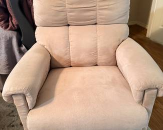 Free Arm Chair