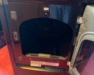 High-Efficiency Extra-Large Capacity Dryer in Brushed Black Like New